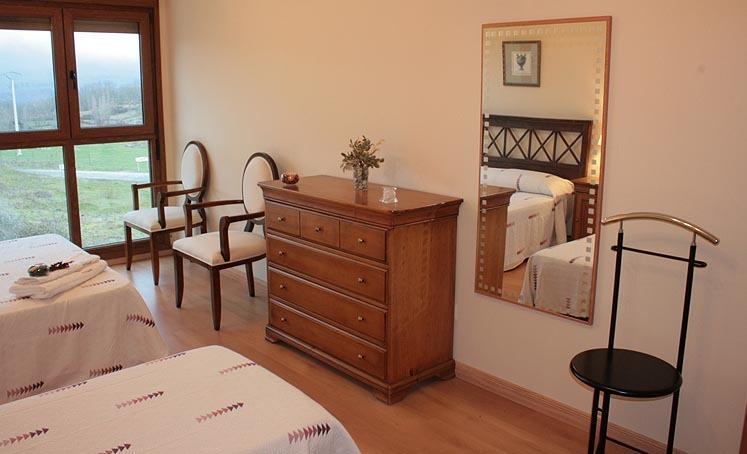 Apartamentos La Covatilla Neila de San Miguel Eksteriør bilde
