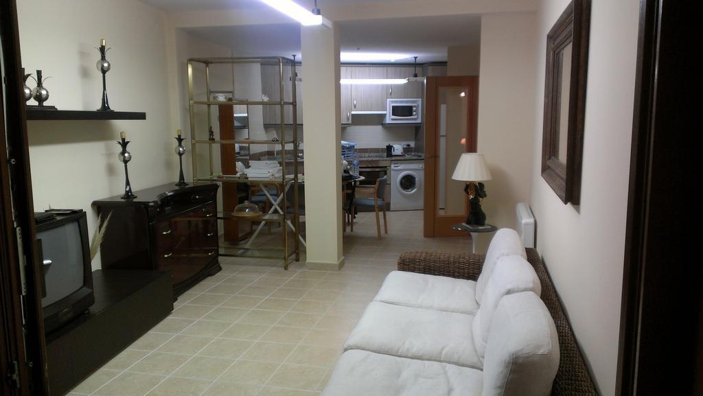 Apartamentos La Covatilla Neila de San Miguel Eksteriør bilde